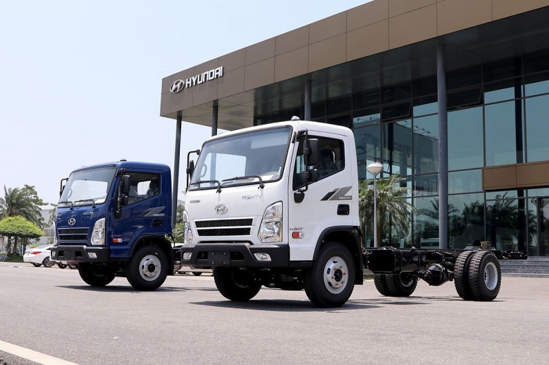 Hyundai Mighty EX8 GT ra mắt với 3 phiên bản.