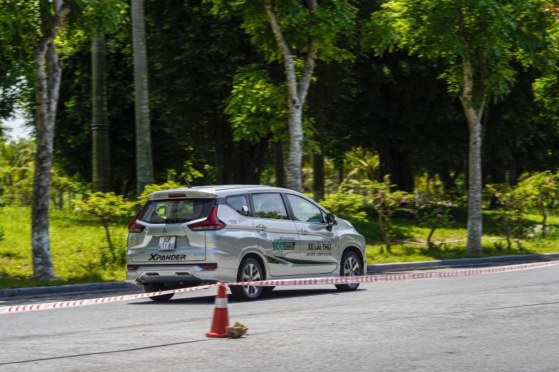 Doanh số Mitsubishi Xpander cũng chạm đáy 1