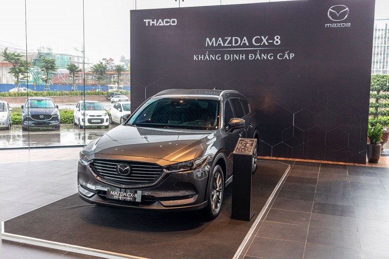 Mazda CX-5 đang san sẻ khách hàng cho người anh em Mazda CX-8...