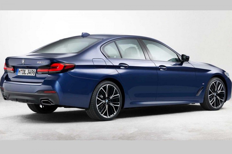 BMW 5-Series facelift tung teaser trước giờ G - Ảnh 2.