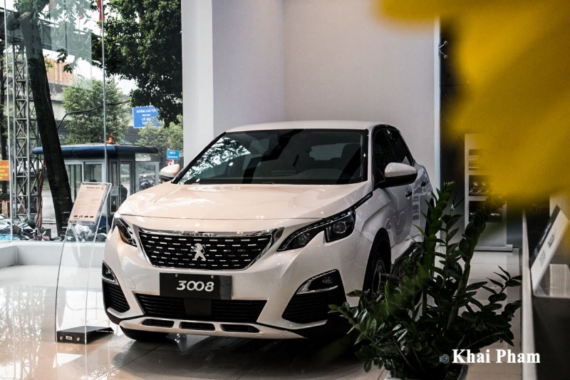 Ảnh trước đầu xe Peugeot 3008​​ 2020