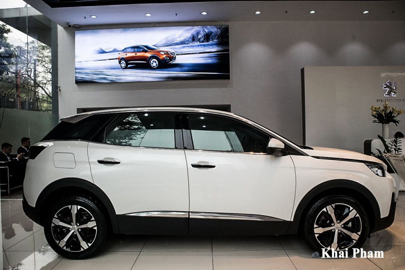 Ảnh chính diện Thân xe Peugeot 3008​​ 2020