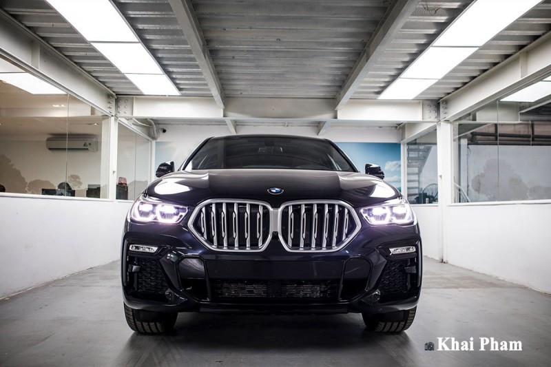 Ảnh chính diện đầu xe BMW X6 2020