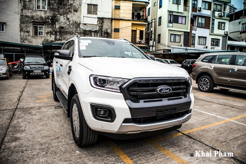 Ảnh chụp trước trái xe Ford Ranger 2020