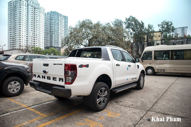 Ảnh sau xe Ford Ranger 2020