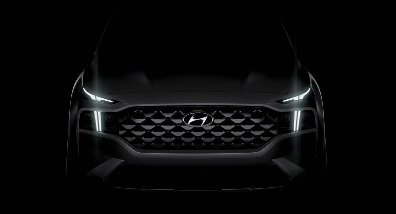 Hyundai Santa Fe 2021 Luxury vảy rồng hoành tráng.