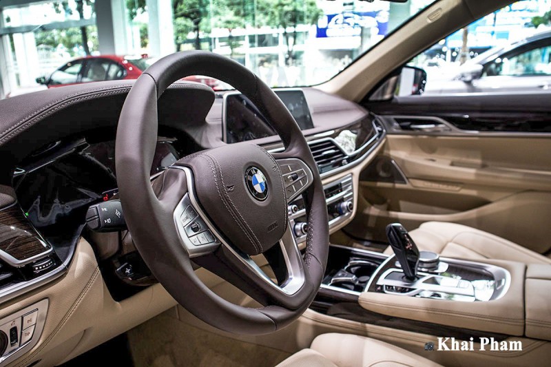 Ảnh Vô-lăng xe BMW 7-Series 2020 