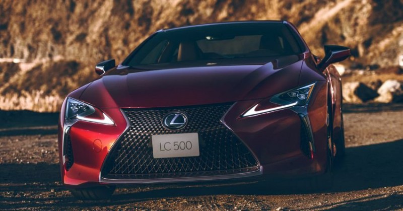 Lexus LC 500 2020 chào giá 6,8 tỷ đồng.