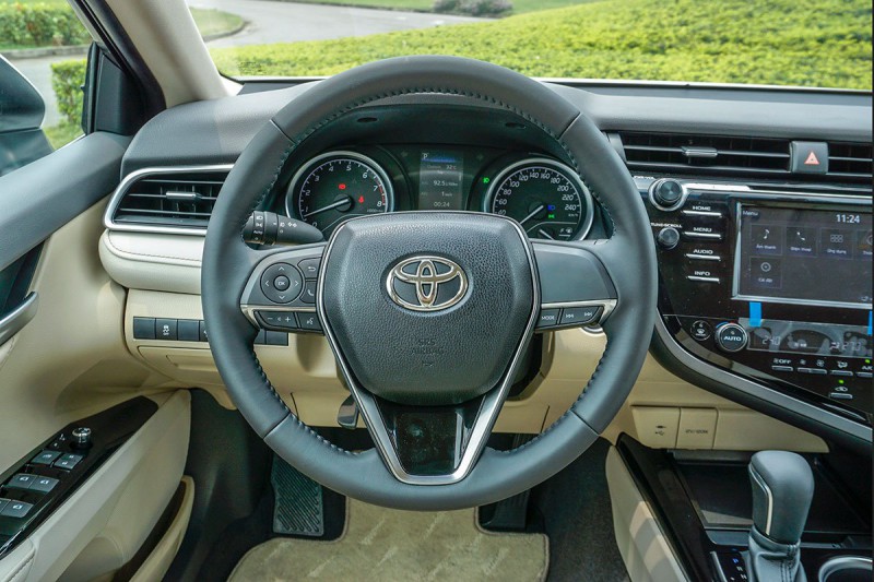 Ảnh Vô-lăng xe Toyota Camry 2020