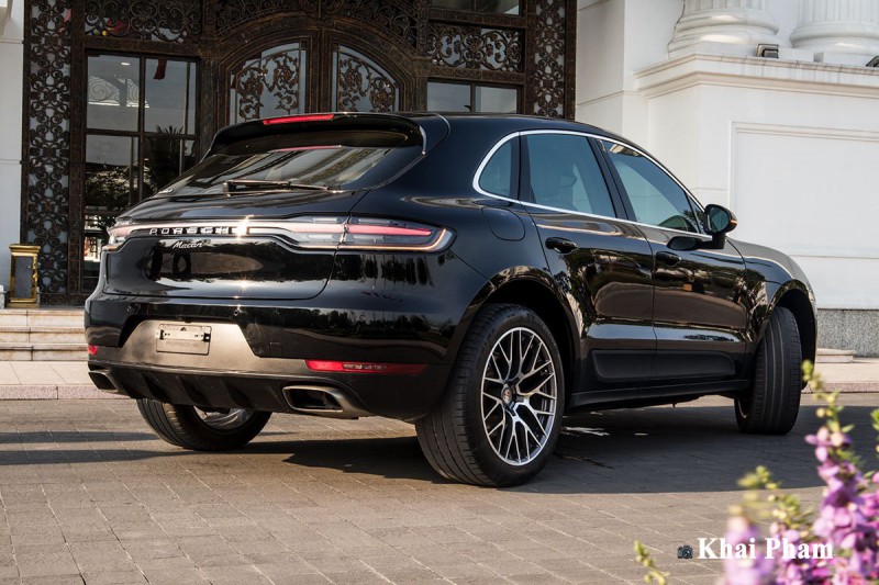 Không mua xe mới, đây là cách chủ nhân giúp Porsche Macan 2015 cuốn hút hơn a30