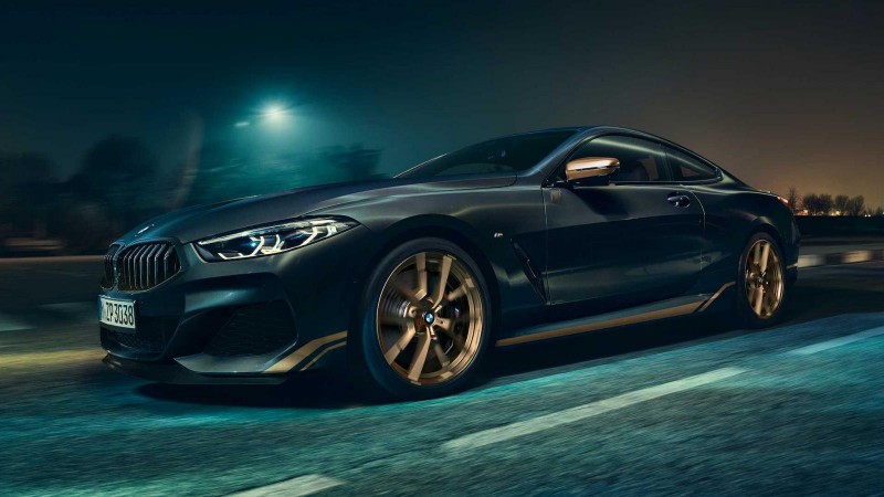 BMW 8-Series Golden Thunder Edition viền vàng đánh cắp trái tim dân chơi xe.