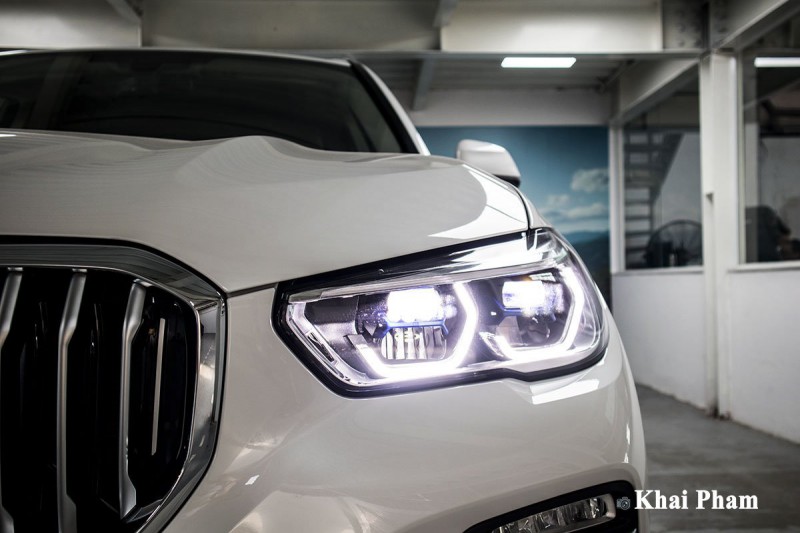 Ảnh Đèn pha xe BMW X5 2020 phải