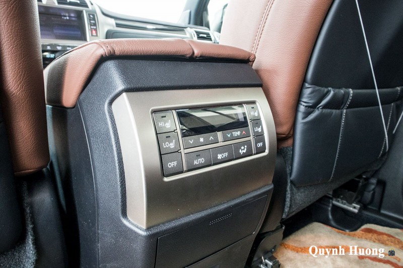 Ảnh cửa gió điều hoà xe Lexus GX 460 2020 a1