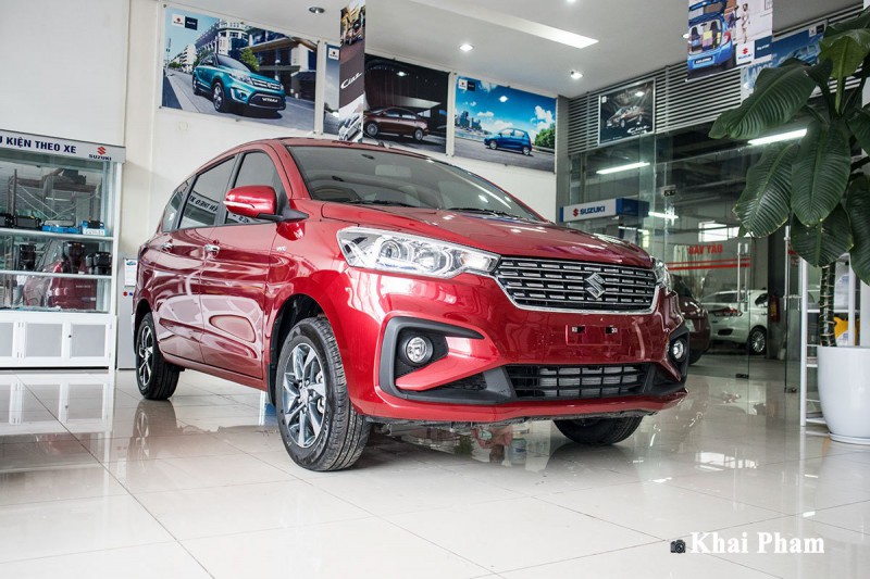 Ảnh trước đầu xe Suzuki Ertiga Sport 2020