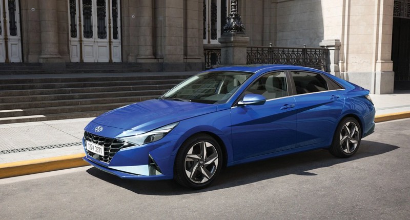 Đánh giá xe Hyundai Elantra 2021 thế hệ mới.