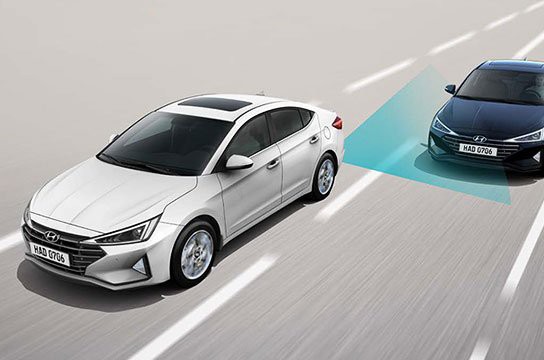 Trang bị an toàn Hyundai Elantra 2021 - Giám sát điểm mù.