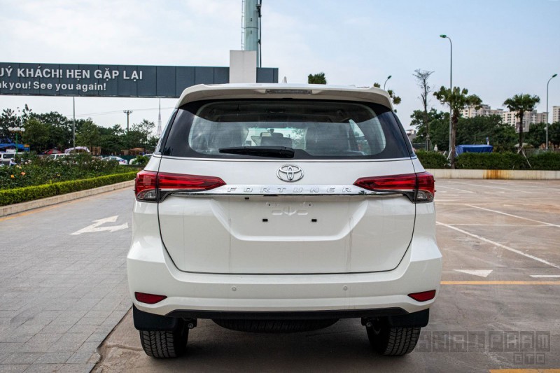 Toyota Fortuner đương thời vẫn sở hữu sức mạnh đáng kể.