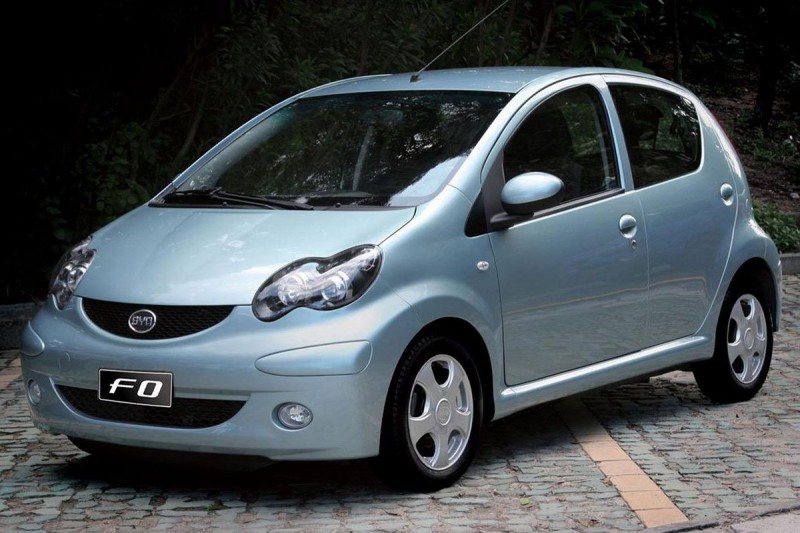 BYD F0 - một bản sao của Toyota Aygo.