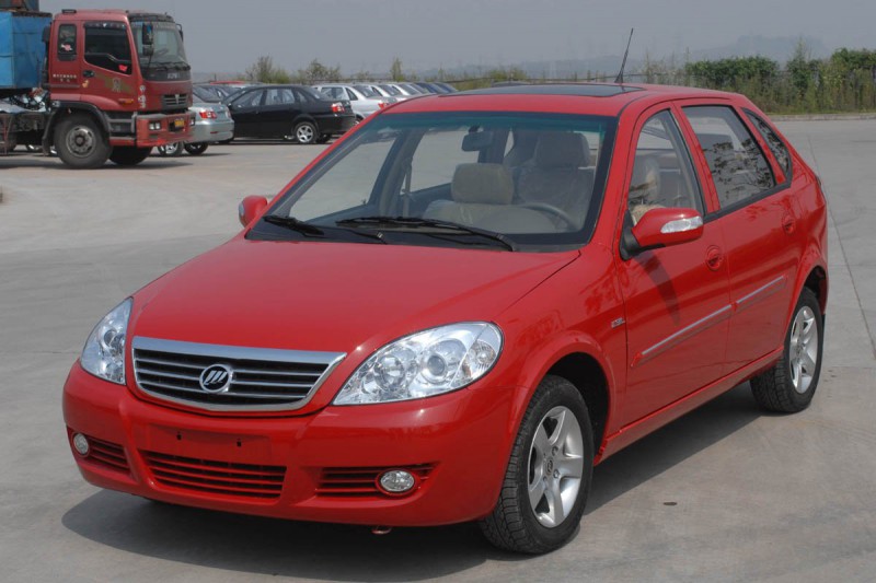 Lifan là thương hiệu ô tô Trung Quốc đầu tiên được phân phối chính thức tại Việt Nam.