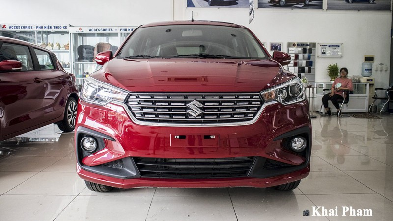 Ảnh đầu xe Suzuki Ertiga Sport 2020