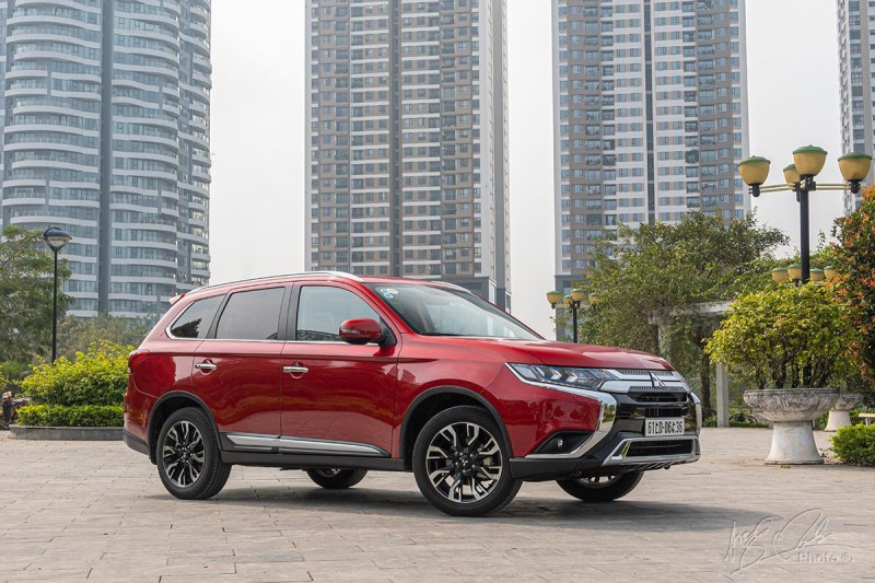 Mitsubishi Outlander bản nâng cấp mới ra mắt hồi tháng 2/2020 1