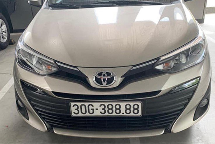 Bốc được biển tứ quý 8, chủ Toyota Vios chốt giá hơn 1 tỷ đồng cho người "có duyên" 1