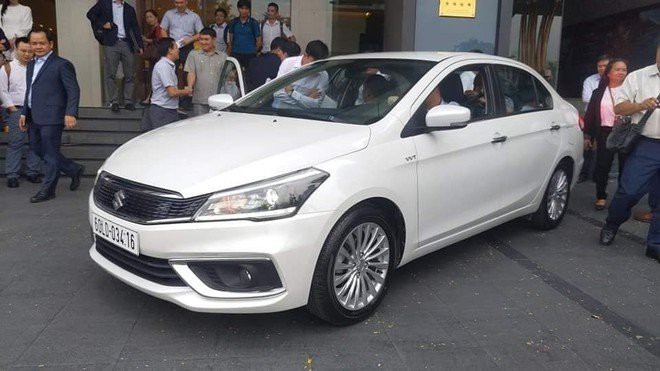 Suzuki Ciaz 2020 mới âm thầm ra mắt, giá 529 triệu đồng - Ảnh 1.