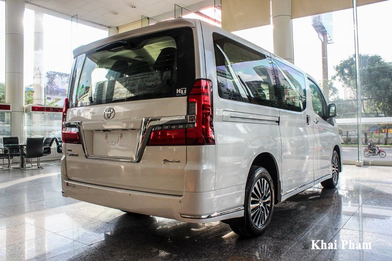 Ảnh Tổng quát xe Toyota Granvia 2020