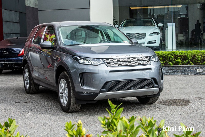 Ảnh Vận hành xe Land Rover Discovery Sport 2020