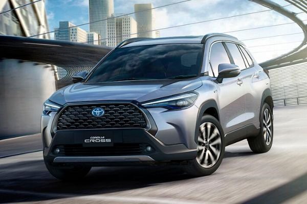 Toyota Corolla Cross 2021 chào giá 733 triệu siêu hấp dẫn.