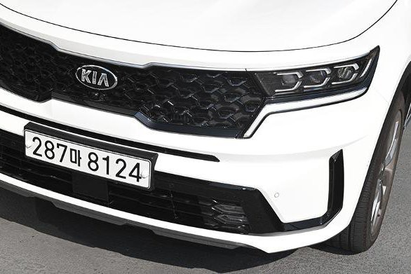 Đánh giá xe Kia Sorento 2021 về thiết kế đầu xe - Ảnh 1.