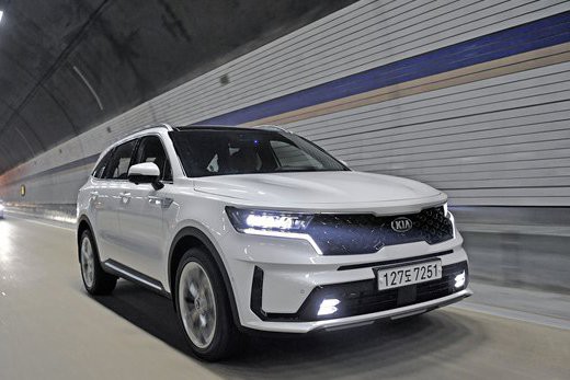 Đánh giá xe Kia Sorento 2021 về mức tiêu thụ nhiên liệu.