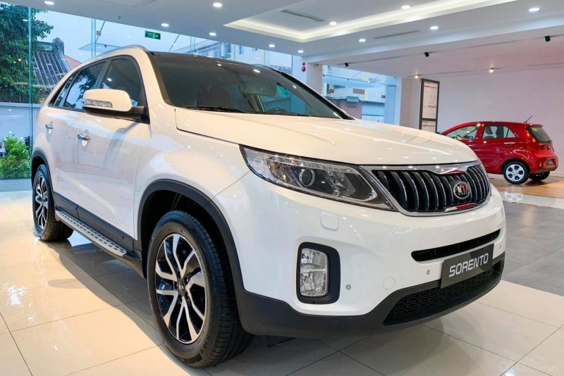 Kia Sorento đang bán tại thị trường Việt 1