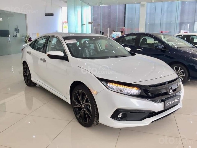 Honda Civic: Doanh số 187 xe 1