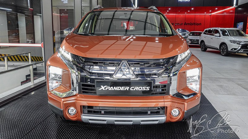 Ảnh chính diện đầu xe Mitsubishi Xpander Cross 2020