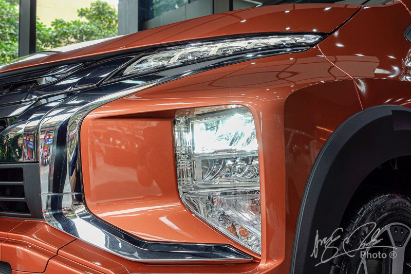 Ảnh Đèn pha xe Mitsubishi Xpander Cross 2020