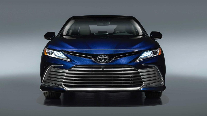 Toyota Camry 2021 ấn tượng hơn nữa.