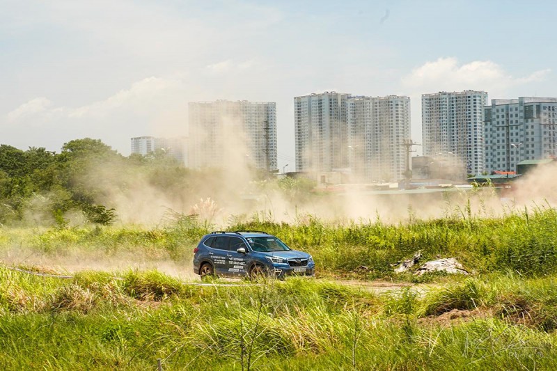 Khả năng tăng tốc cực kỳ mượt mà của Subaru Forester.