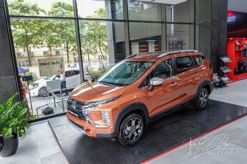 Mitsubishi Xpander Cross có giá 670 triệu đồng tại Việt Nam...