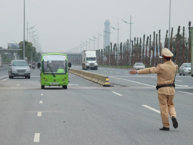 CSGT cấp huyện có thể tự ra quốc lộ xử phạt giao thông từ 05/8/2020.