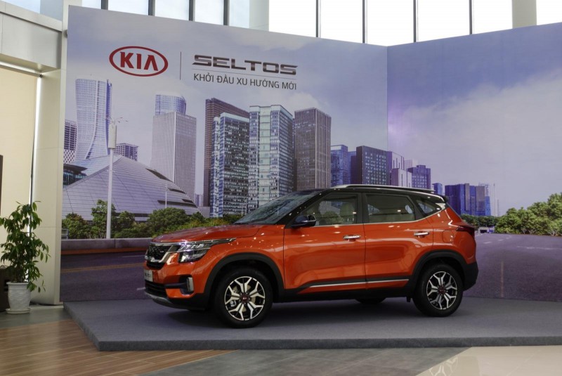 Kia Seltos trình làng thị trường Việt với giá "sốc", chỉ từ 589 triệu đồng a2