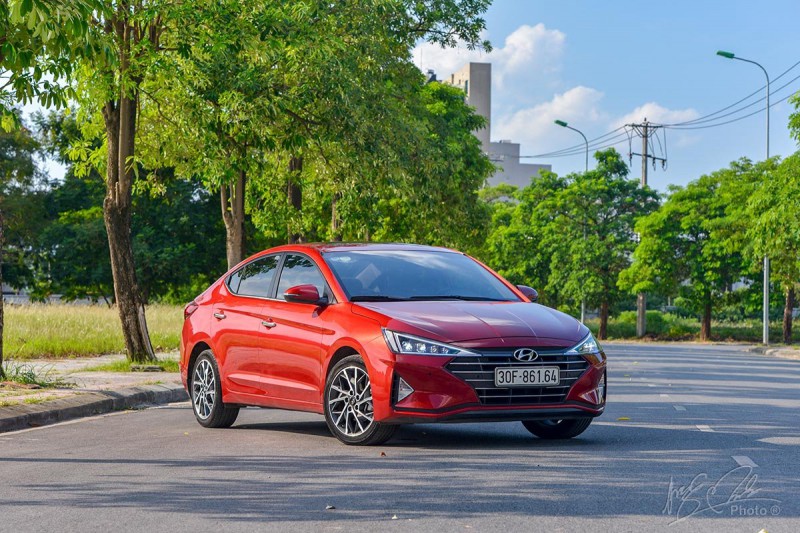 Đánh giá xe Hyundai Elantra 2020 1.