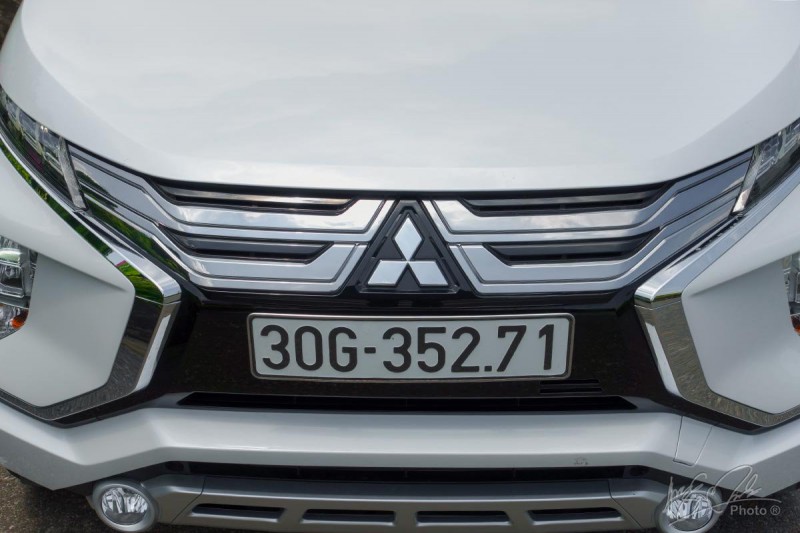 Đánh giá xe Mitsubishi Xpander 2020: Lưới tản nhiệt mới.