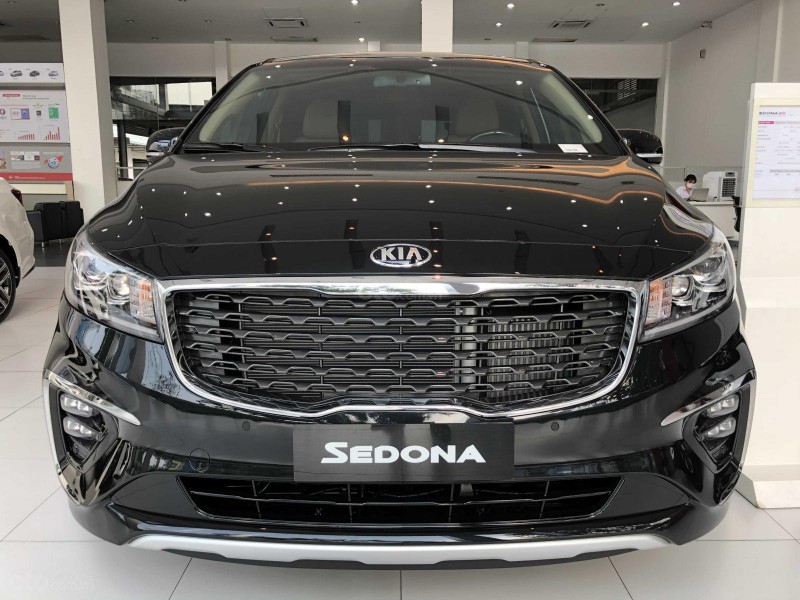 Kia Sedona 1