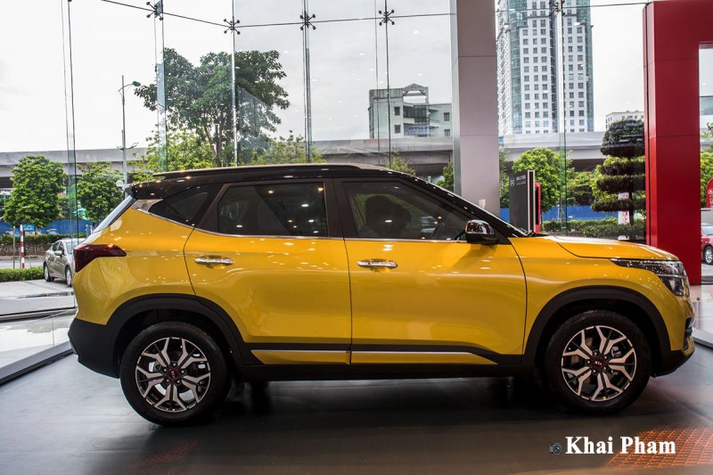 Ảnh thân xe Kia Seltos Luxury 2020 