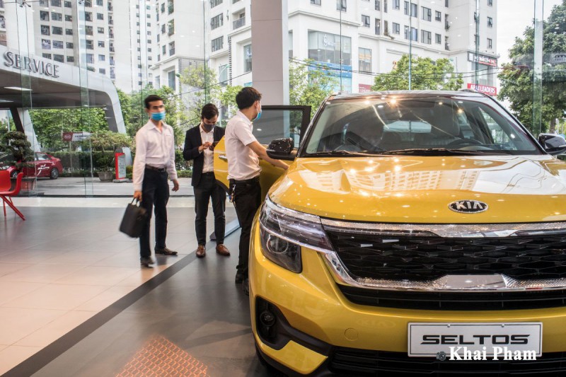 Kia Seltos 2020 về đại lý, khách hàng không cần lái thử "xuống tiền liền tay" a1