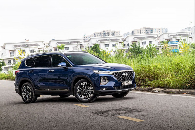 Hyundai Santa Fe tại Việt Nam 1