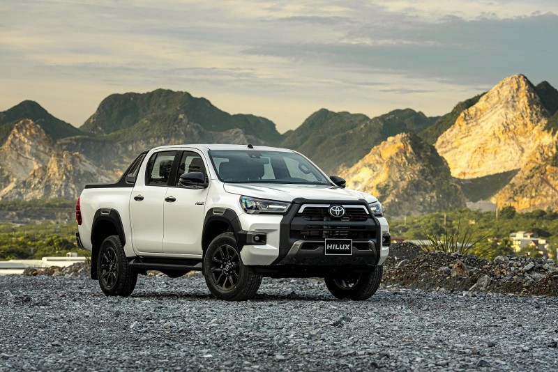 Toyota Hilux 2020 chính thức ra mắt Việt Nam, giá từ 628 triệu đồng - Ảnh 1.