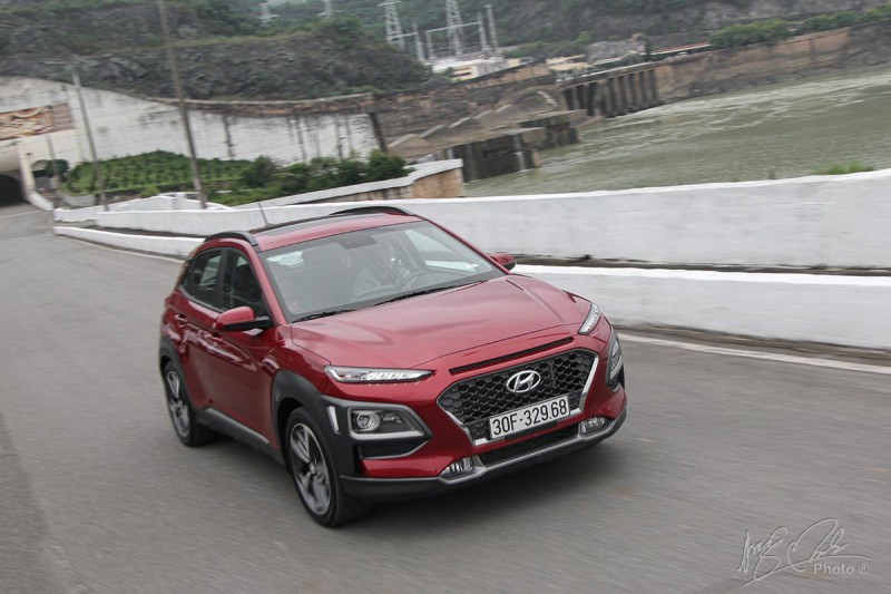 Hyundai Kona - đối thủ của Toyota Corolla Cross.