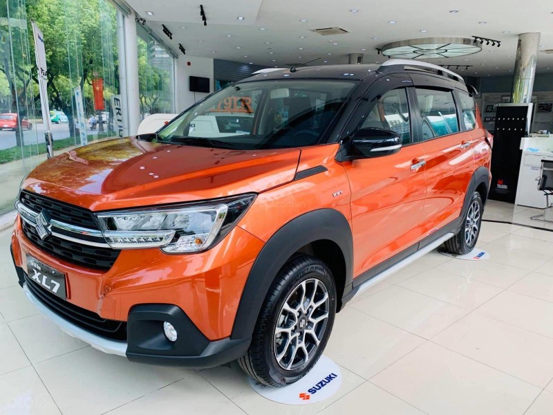 Suzuki XL7: Doanh số 267 xe 1